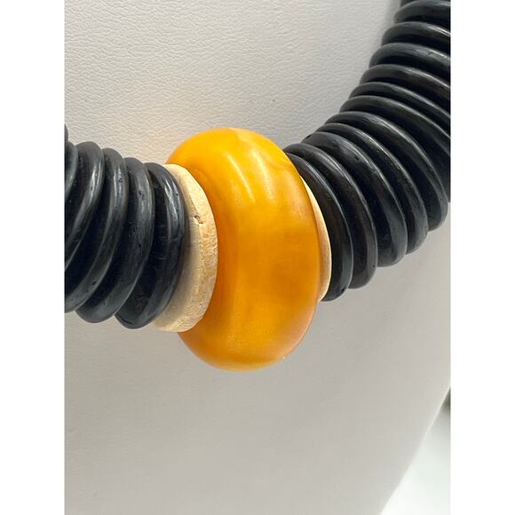 Vintage Black Bakelite Disc Necklace Butterscotch Amber Accent Statement Jewelry - Picture 2 of 13